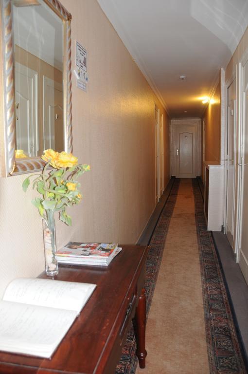 Hotel De Touraine Saint-Nazaire  Habitación foto